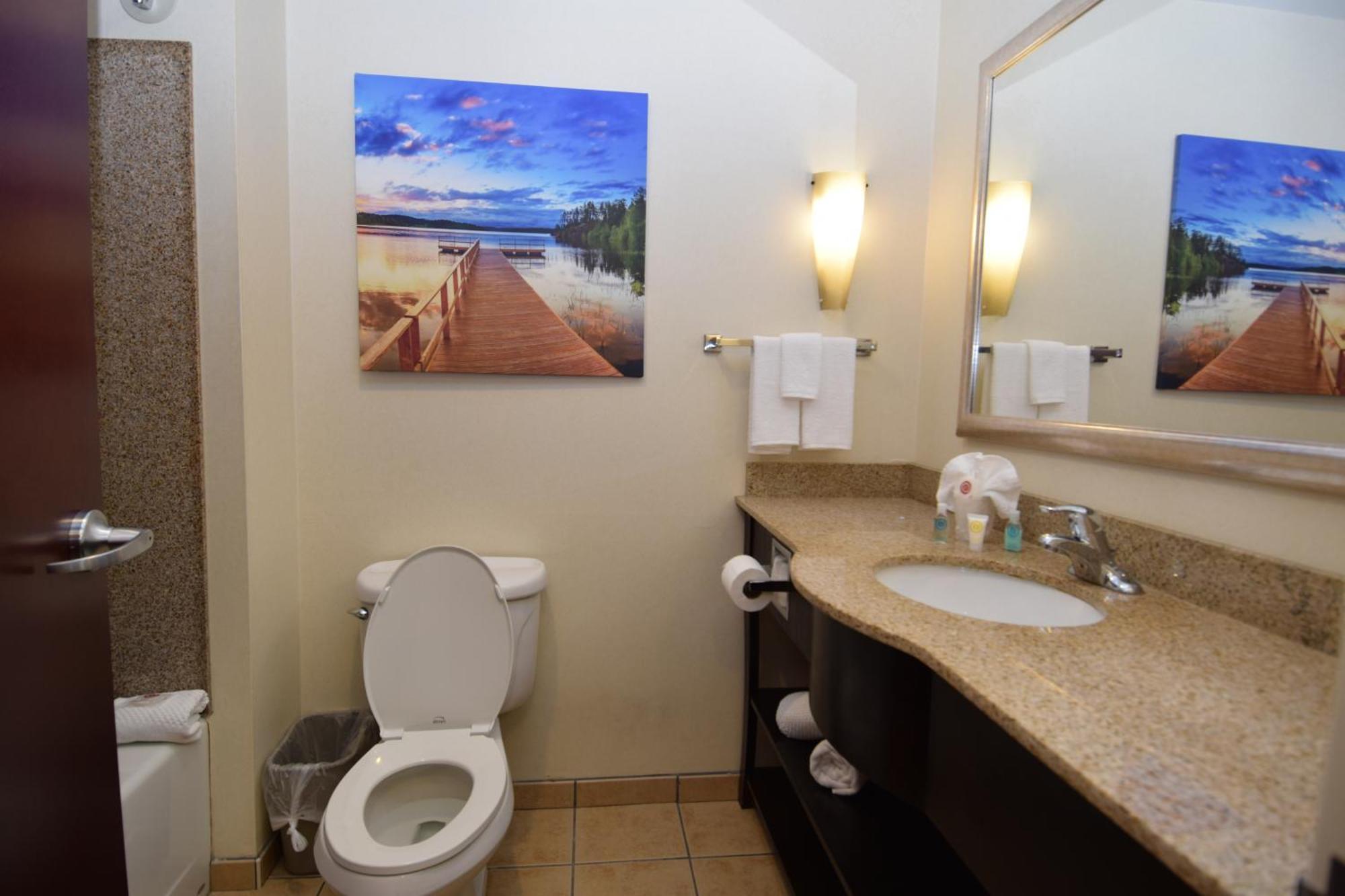 Cicero Grand - Syracuse North Hotel Bagian luar foto