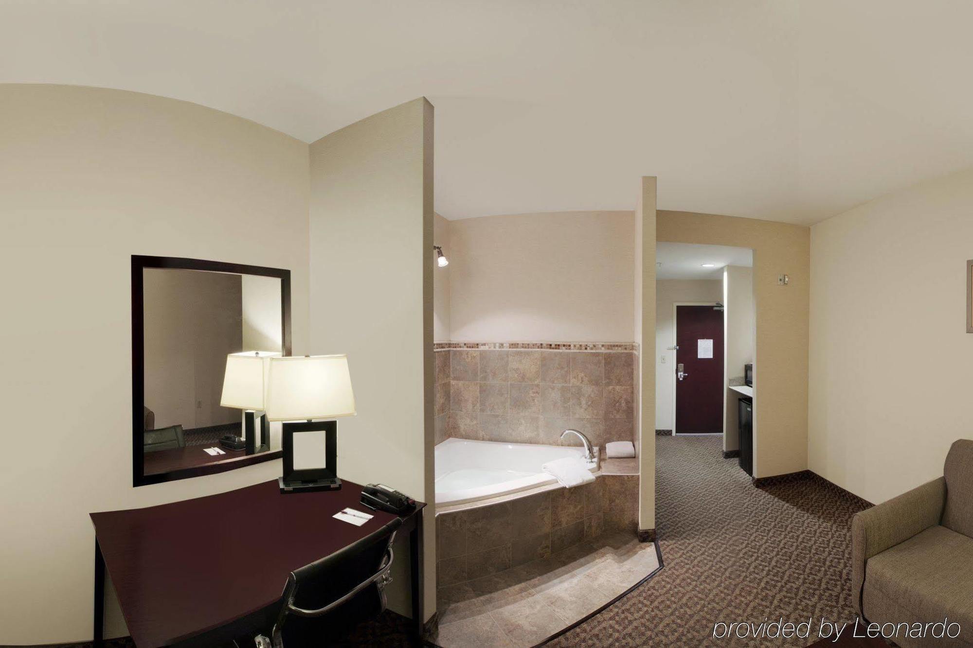 Comfort Suites Cicero - Syracuse North Bagian luar foto